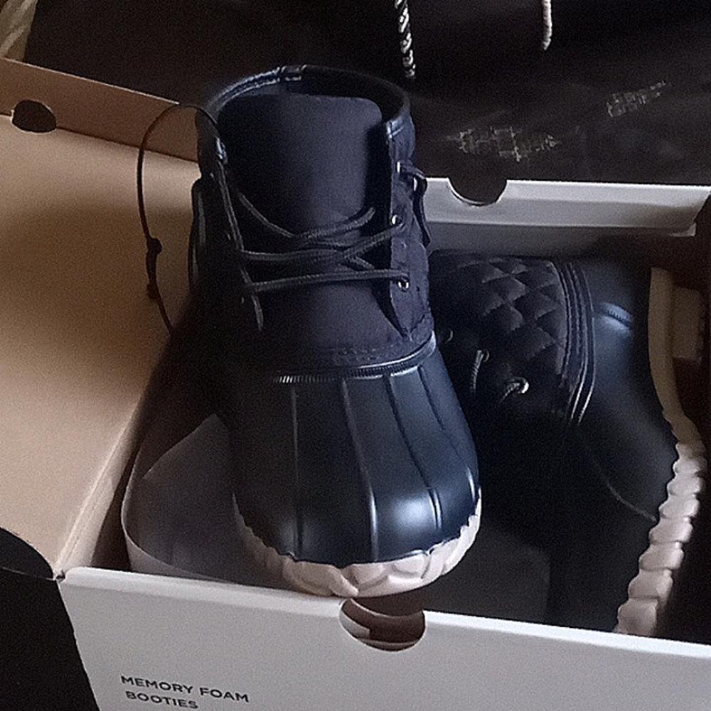 Boots - Picture 2 of 2